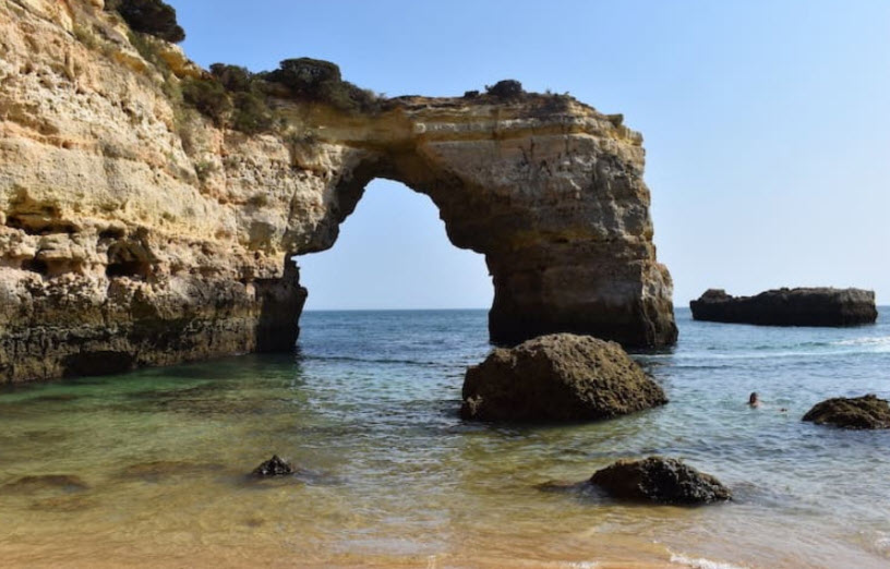 Albandeira Beach, Portugal, Portugal